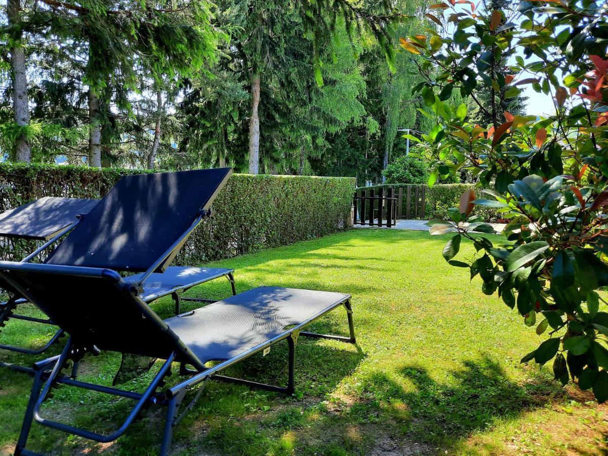 Spacious Apartment "Ana" On Lake Sabljaci オグリン エクステリア 写真