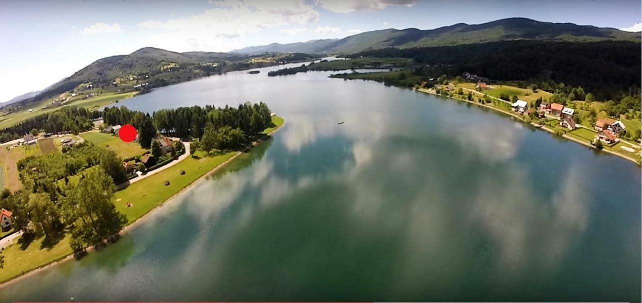 Spacious Apartment "Ana" On Lake Sabljaci オグリン エクステリア 写真
