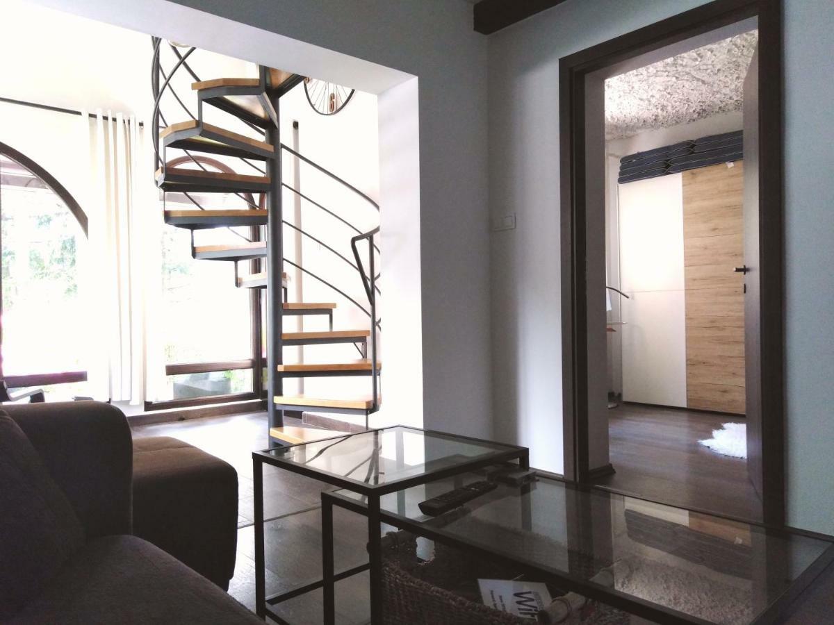 Spacious Apartment "Ana" On Lake Sabljaci オグリン エクステリア 写真